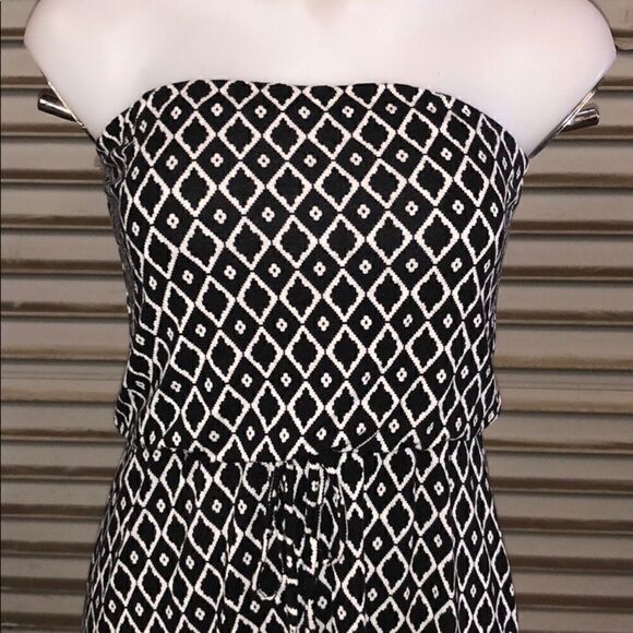 🛍️Manito dress black and white geometric design - Picture 4 of 6